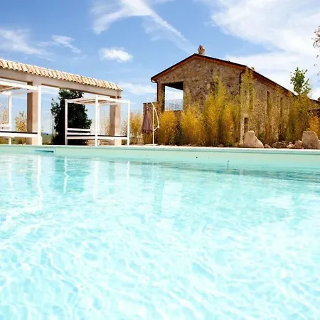 Forma Mit Gemeinschaftspool By Interhome شقة *