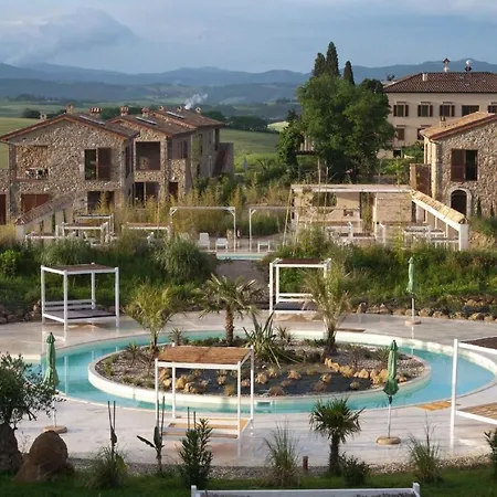 Forma Mit Gemeinschaftspool By Interhome شقة