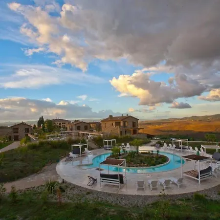 Forma Mit Gemeinschaftspool By Interhome شقة *