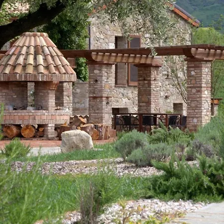 Forma Mit Gemeinschaftspool By Interhome * Volterra